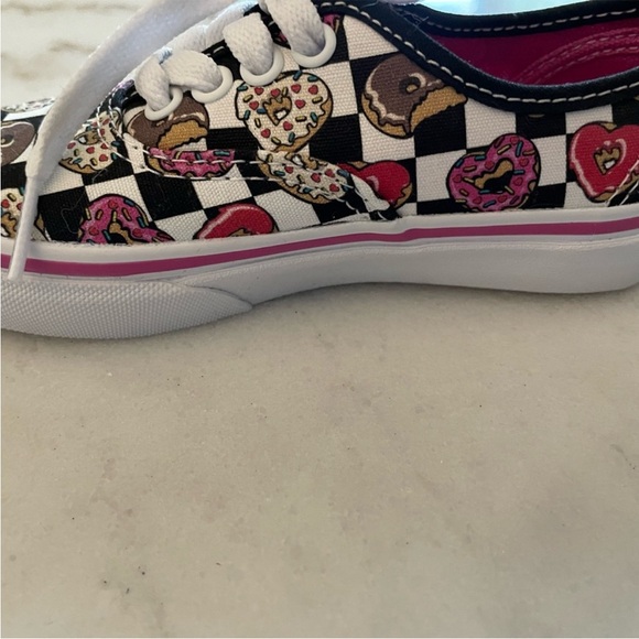 Vans Kids' Donut pattern Checkered Sneakers with Pink and White - Picture 11 of 13